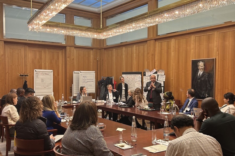 vorstellungsrunde-(c)-auswärtiges-amt