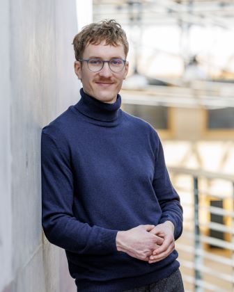 thomas-eissler_EUV7352_hochformat_pixel